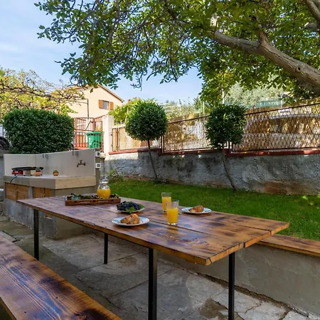 Gorgeous In With House Sea View